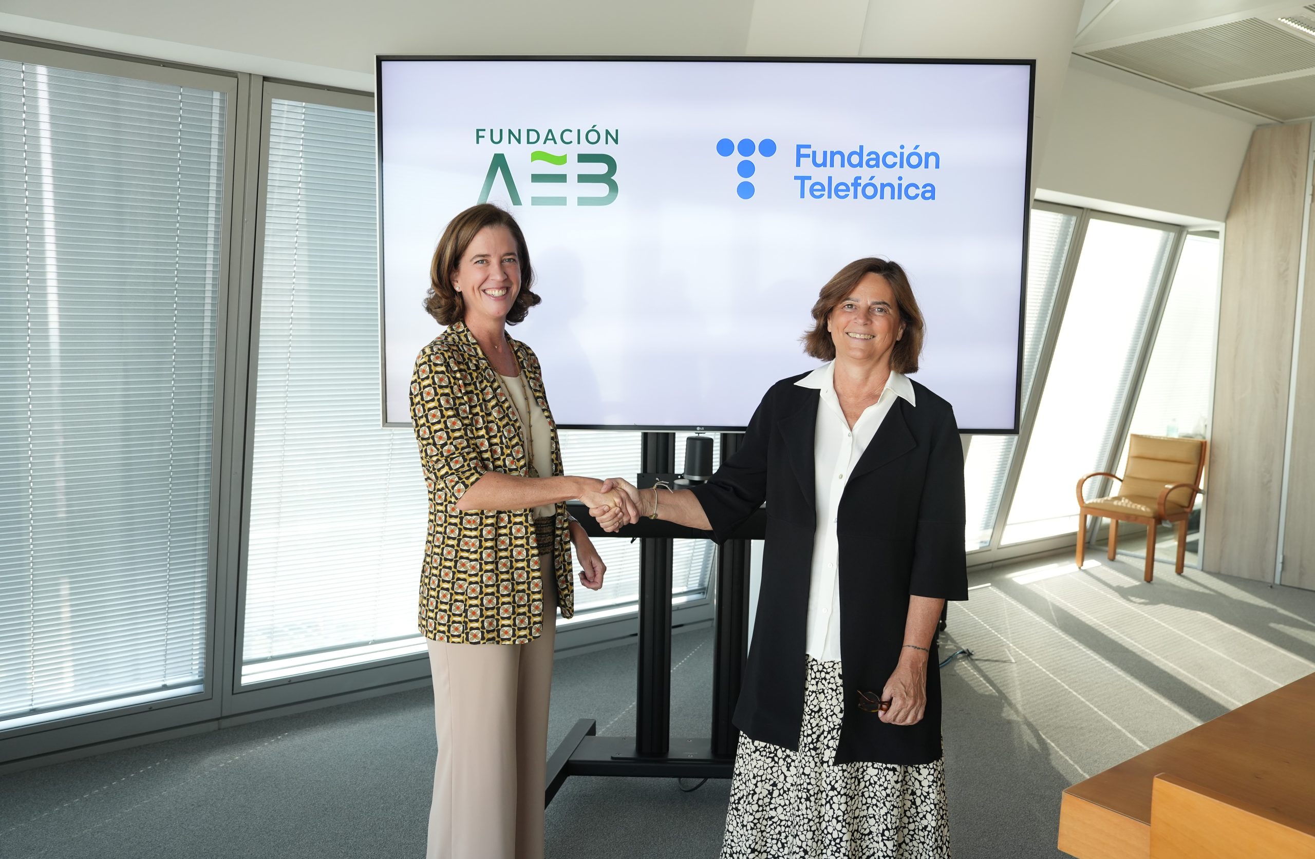 firma-aeb-fundacin-telefonica